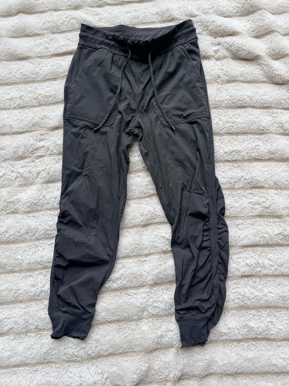Lululemon Dance Studio Jogger Pants – Black – Size 8